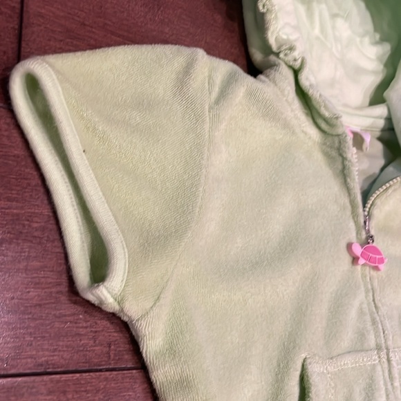 Izod Terry cloth romper - Picture 4 of 7